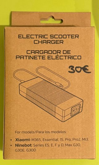 Cargador Patinete Eléctrico Xiaomi Ninebot