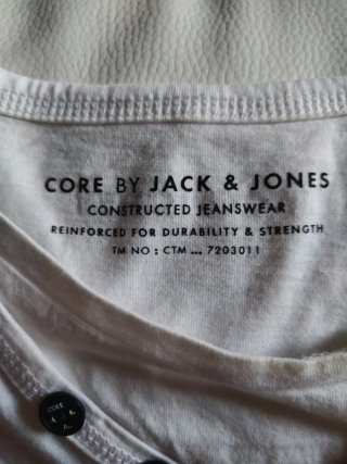 Camiseta Jack & Jones manga larga blanca