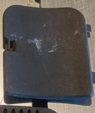 Tapa Relé Nissan Terrano II