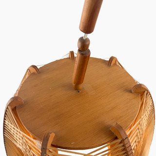 Lámpara colgante madera y rafia 1970s