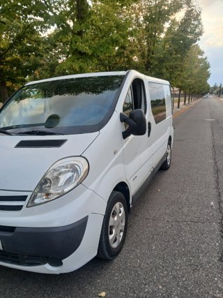 Nissan Primastar 2011