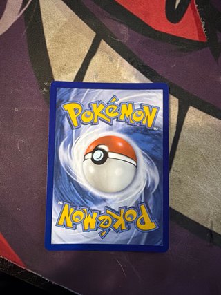 Carta Pokémon Actuación de Hiedra CRI 121/086