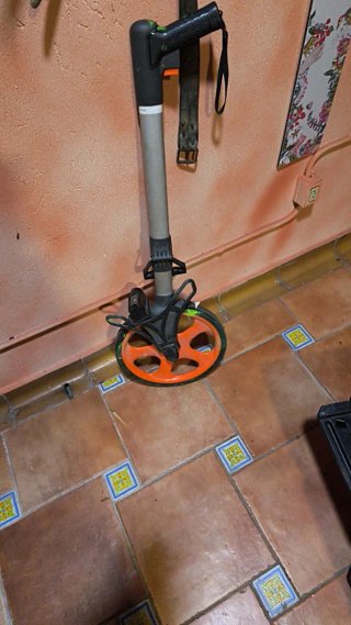 Medidor de longitud para obra