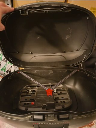Baúl de moto SHAD 46
