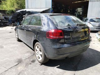 Audi bandeja trasera a3 1.6 tdi ambiente 18952