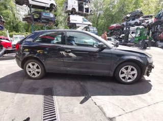 Audi bandeja trasera a3 1.6 tdi ambiente 18952