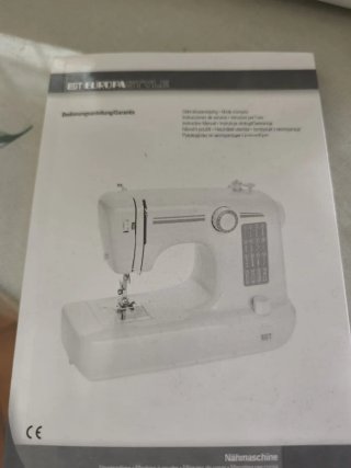 Máquina de coser eléctrica