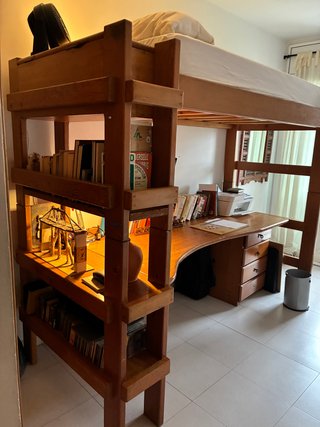 Cama alta madera con escritorio litera 100% madera