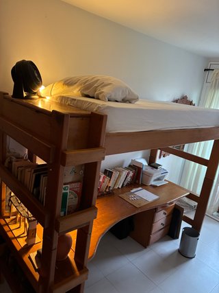 Cama alta madera con escritorio litera 100% madera