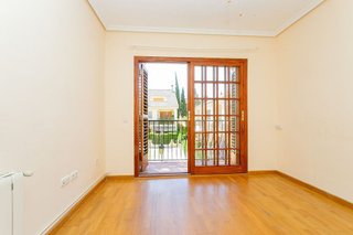 Casa pareada en alquiler en Rocafort