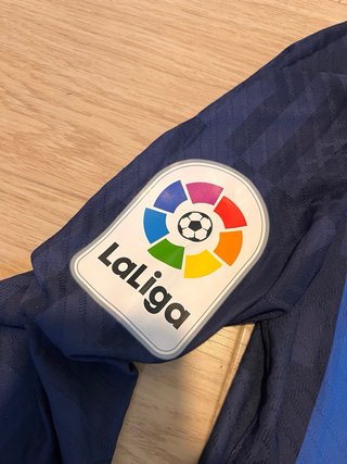 Camiseta FC Barcelona 22/23 Piqué Sempr3