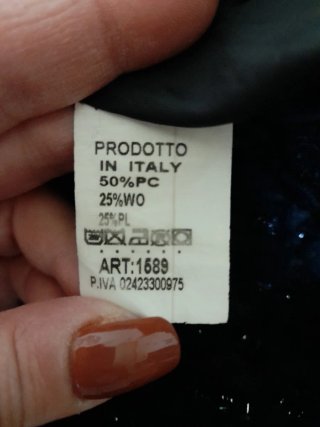 Cappotto maniche 3/4 con pelliccia sintetica