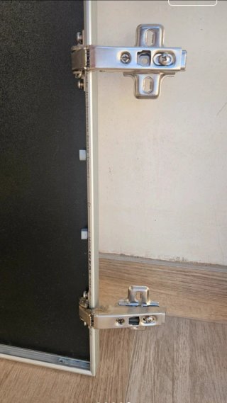 Lote 4 Puertas Marco Besta Ikea