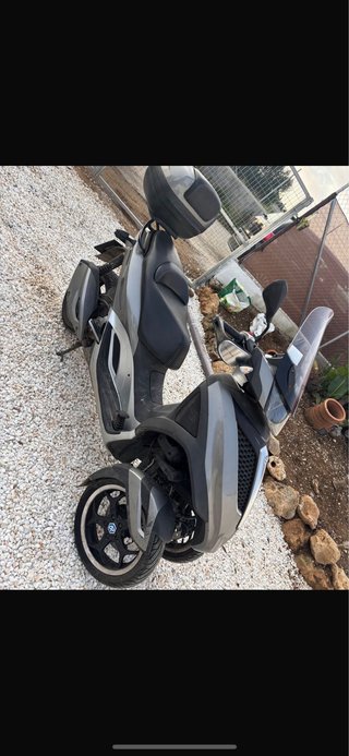 Piaggio MP3 Yourban Gris/Plata