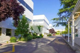 Oficina en alquiler en La Florida - El Plantío en Madrid