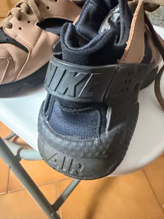 Nike Huarache Edition limitada.