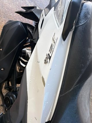 Moto SYM Jet14 2019 Blanca y Negra