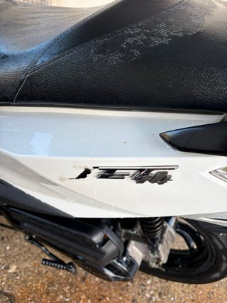 Moto SYM Jet14 2019 Blanca y Negra