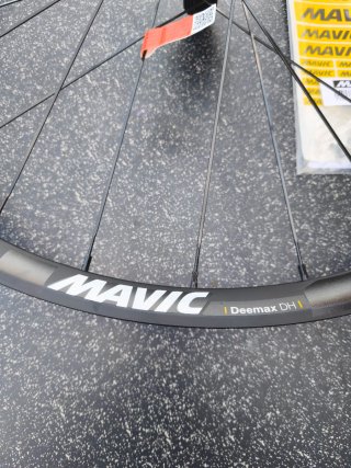 Mavic Deemax DH Rueda Trasera *NUEVA*  27,5" MS 6T