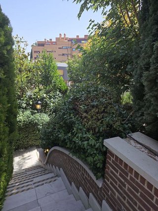 Casa pareada en alquiler en Piovera - Conde Orgaz en Madrid
