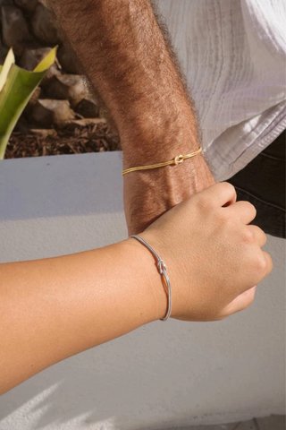 Bracciale nodino in acciaio