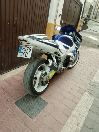 Suzuki GSX-R 600 limitada para el A2