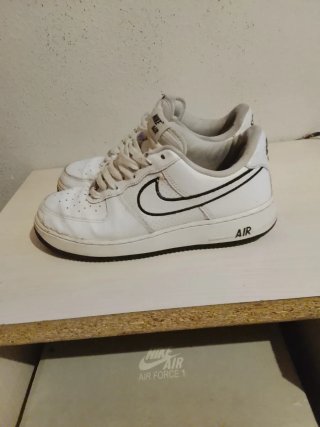 Nike Air Force 1 Bianche e Nere