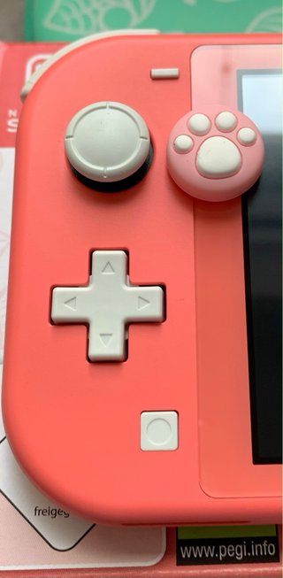 Nintendo Switch Lite Coral - Animal Crossing