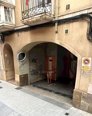 Garaje en venta en Coronación en Vitoria-Gasteiz