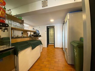 Local comercial en venta en Castell (Es)