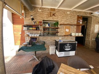 Local comercial en venta en Castell (Es)