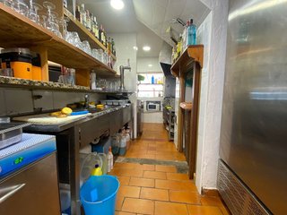 Local comercial en venta en Castell (Es)
