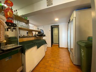 Local comercial en venta en Castell (Es)