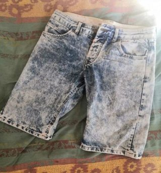 Pantaloni Jeans Corti Denim Lavaggio Acido