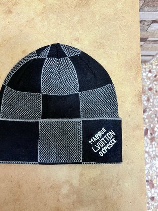 Gorra L.Vuitton Marque Déposée