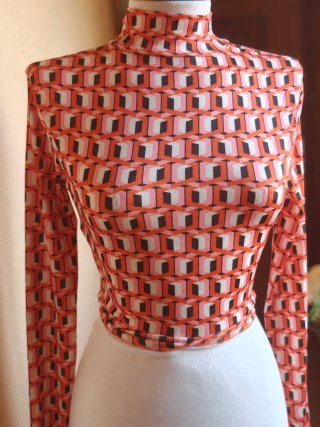 Blusa manga larga estampada