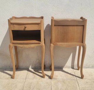 MESITAS DE NOCHE ANTIGUAS