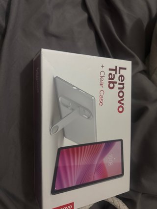 Tablet Lenovo Preta com Capa