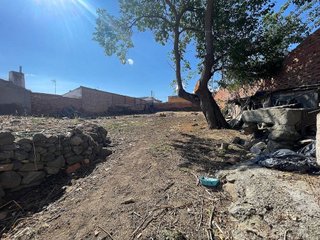 Terreno en venta en Argés