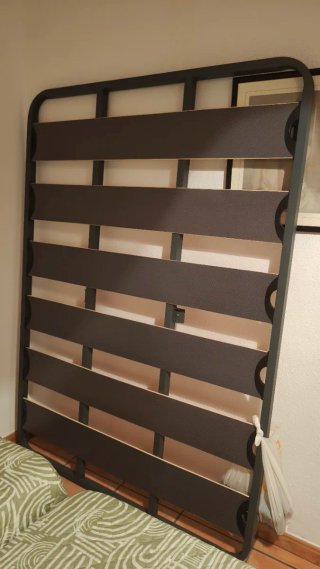 Somier 135x190cm con patas