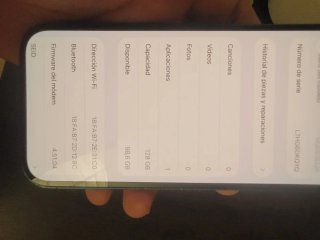 iPhone 14 Pro (con dettagli)