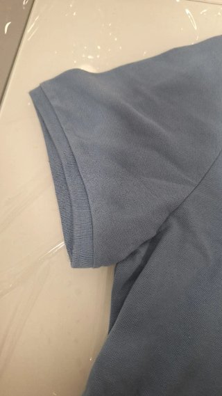 Polo azul talla L