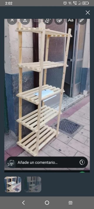 Estantería de madera    No hago envíos