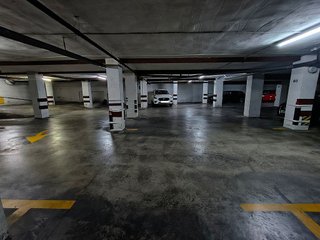 Garaje en alquiler en Ensanche - Diputación en Alicante