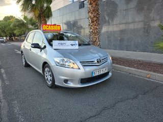 Toyota Auris 2012