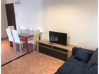 Piso en alquiler en Ciutat Fallera en Valencia