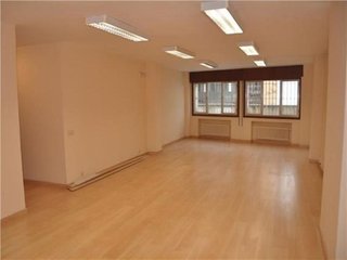 Oficina en venta en Zona Teatro Campoamor en Oviedo
