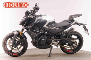 CFMOTO 450 NK