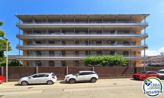 Piso en venta en Salatar en Roses