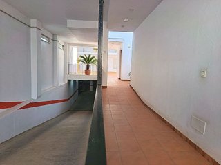 Garaje en venta en Sanlúcar la Mayor